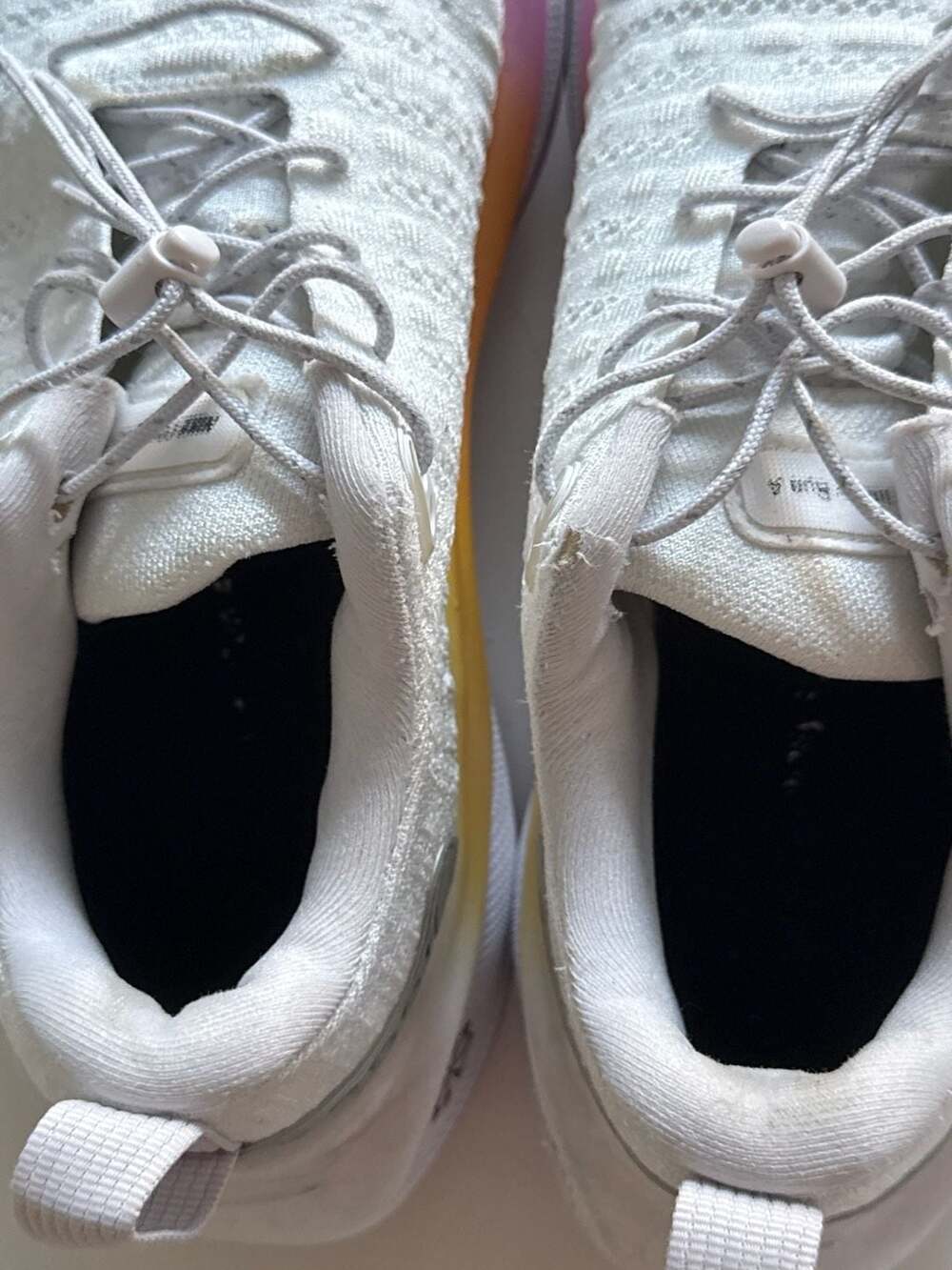Nike Women's ReactX Infinity Run 4 Flyknit White Hot Fuchsia Saturn Gold (DX5048 - Picture 13 of 15